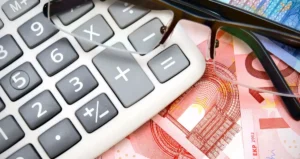 consejos para comprar una farmacia en España cálculo de inversión e impuestos al comprar farmacia