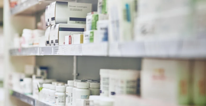 venta-farmacia-rural-benamaurel-granada-jubilacion-2024-caso-exito-aciertafarma